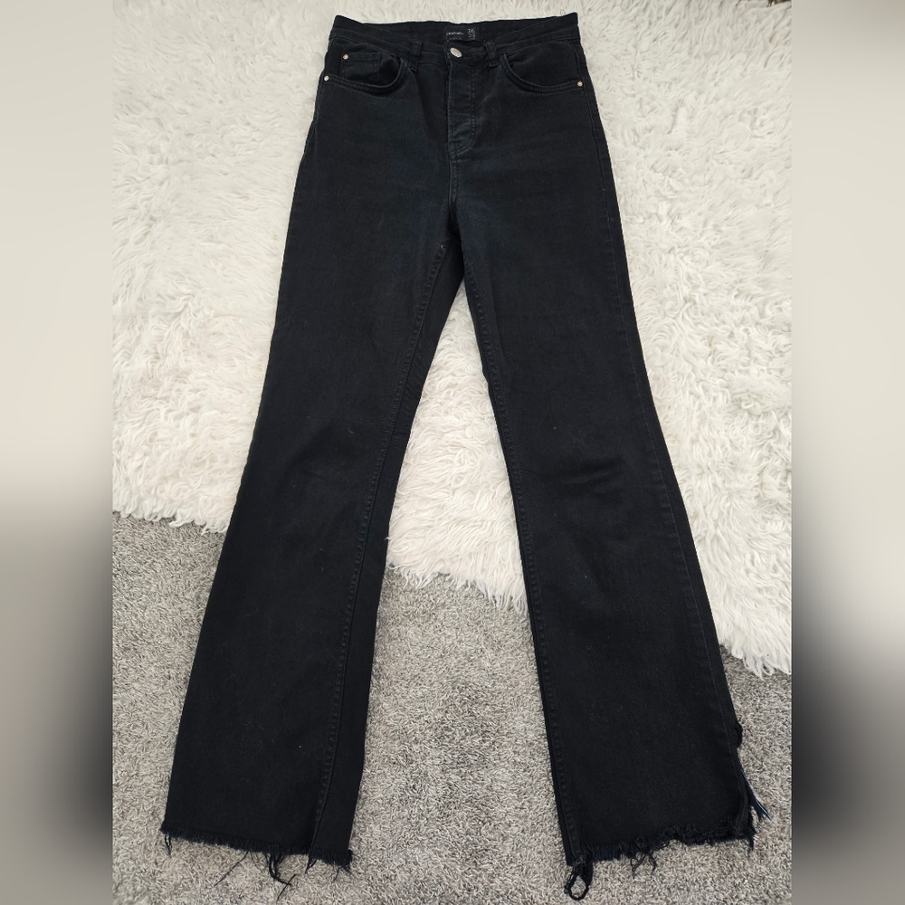 Stradivarius Black High Waist Slit flared jeans size US 4.